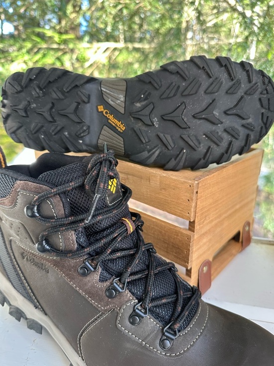 Columbia Newton Ridge Plus II Hiking Boots Men 13 Waterproof Brown Trail Outdoor